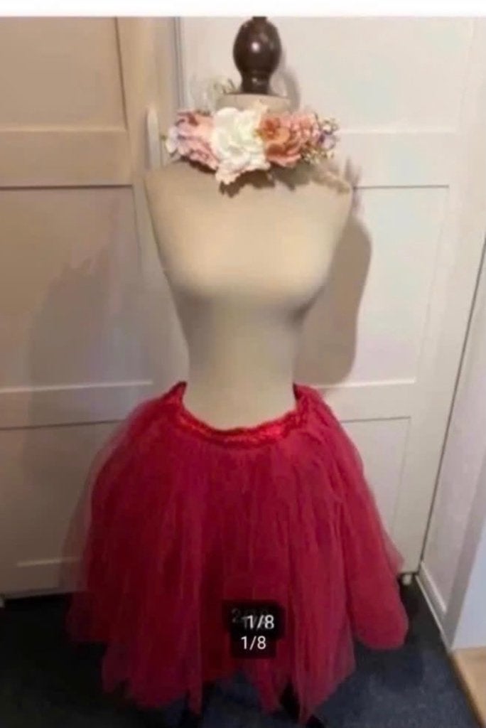 Petticoat wijnrood, past altijd, 41 cm lang, krans hoofd, Ophalen of Verzenden, Zo goed als nieuw, X, X