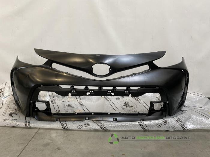 Voorbumper van een Toyota Prius, Gebruikt, -, -, Ophalen of Verzenden