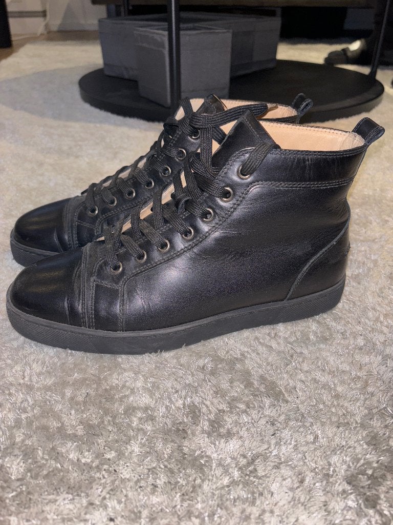 Louboutin Schoenen Zwart Leer Maat 41, Ophalen, Christian Louboutin, Zwart, Zo goed als nieuw
