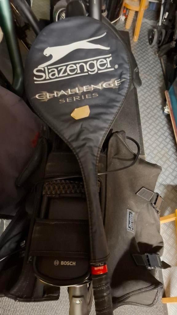 Badminton racket + tas, Sport en Fitness, Badminton, Ophalen of Verzenden, Gebruikt, Racket(s)