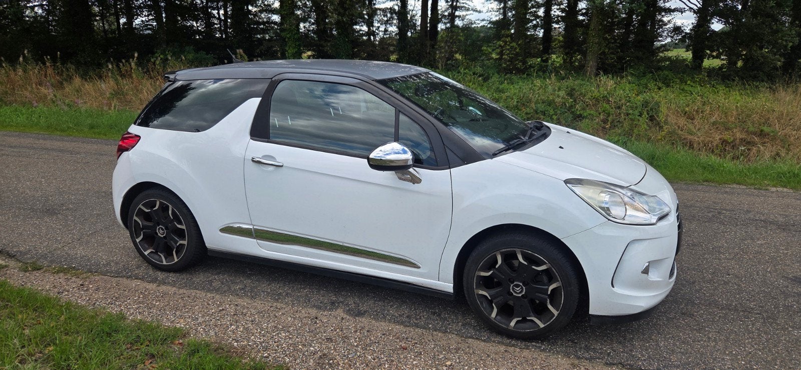 Citroën DS3 1.6 THP 2011 Wit, Auto's, 15 km/l, Origineel Nederlands, Handgeschakeld, 570 kg