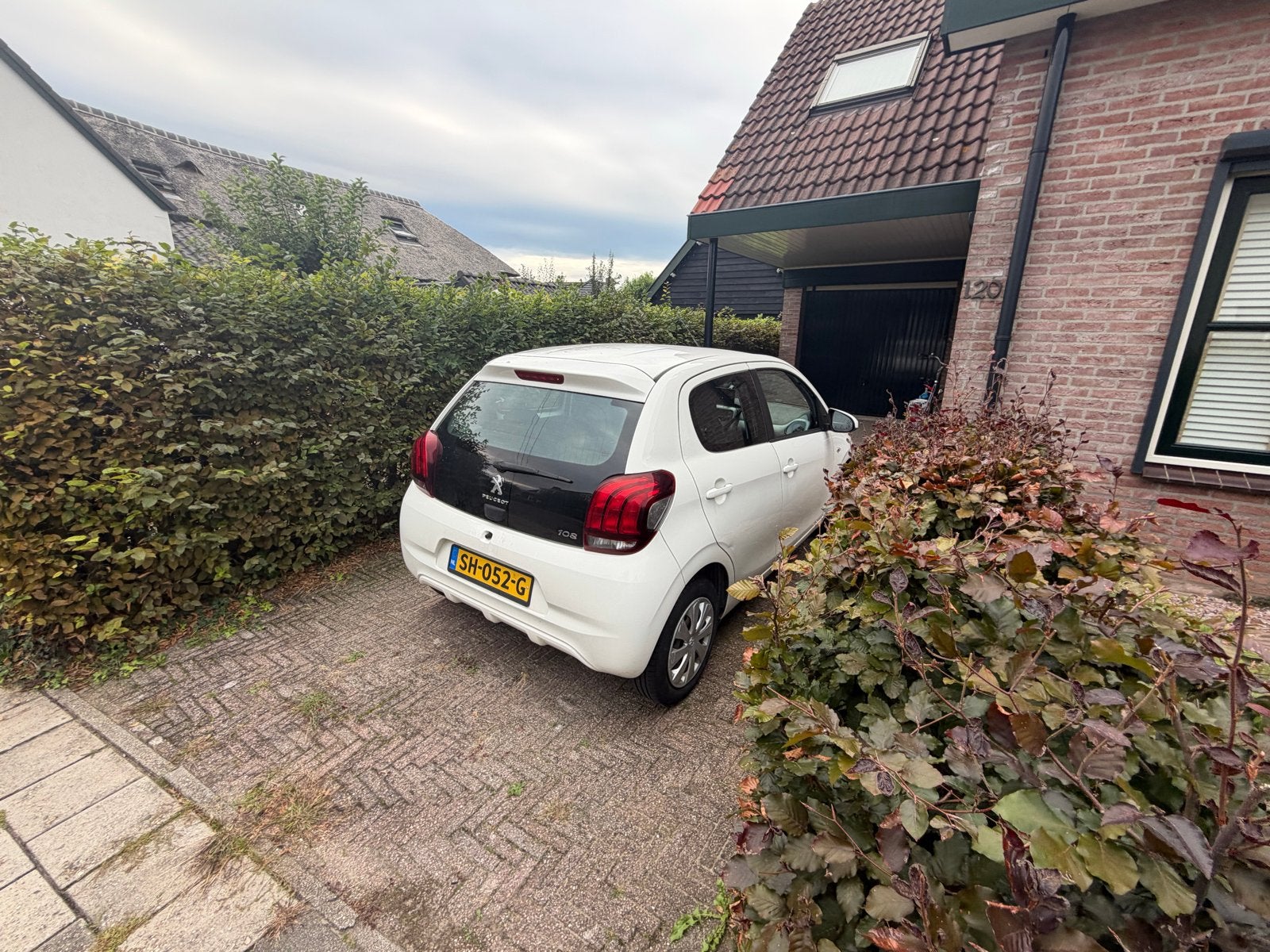 Peugeot 108 1.0 12V E-vti 51KW 5DR 2018 Wit, Auto's, Voorwielaandrijving, 4 stoelen, Wit, Origineel Nederlands