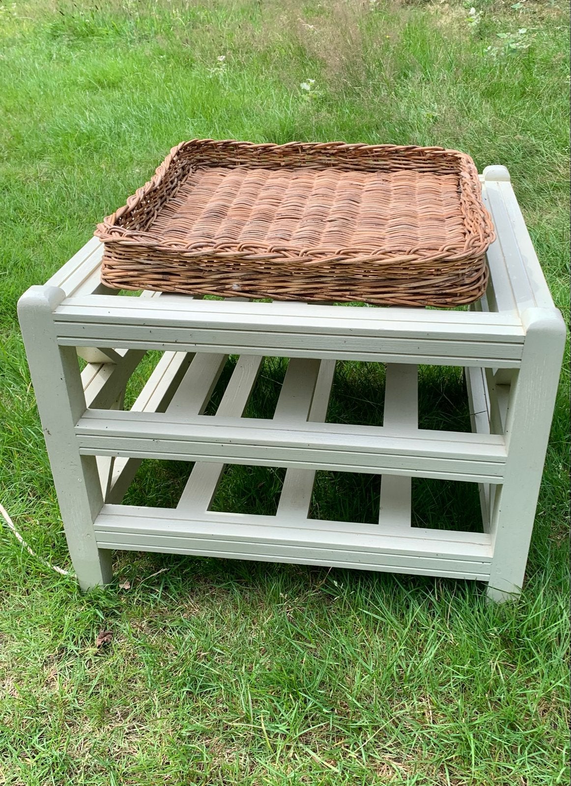 IKEA wijnrek met rieten mand, Ophalen, 5 tot 15 flessen, Zo goed als nieuw, Minder dan 50 cm