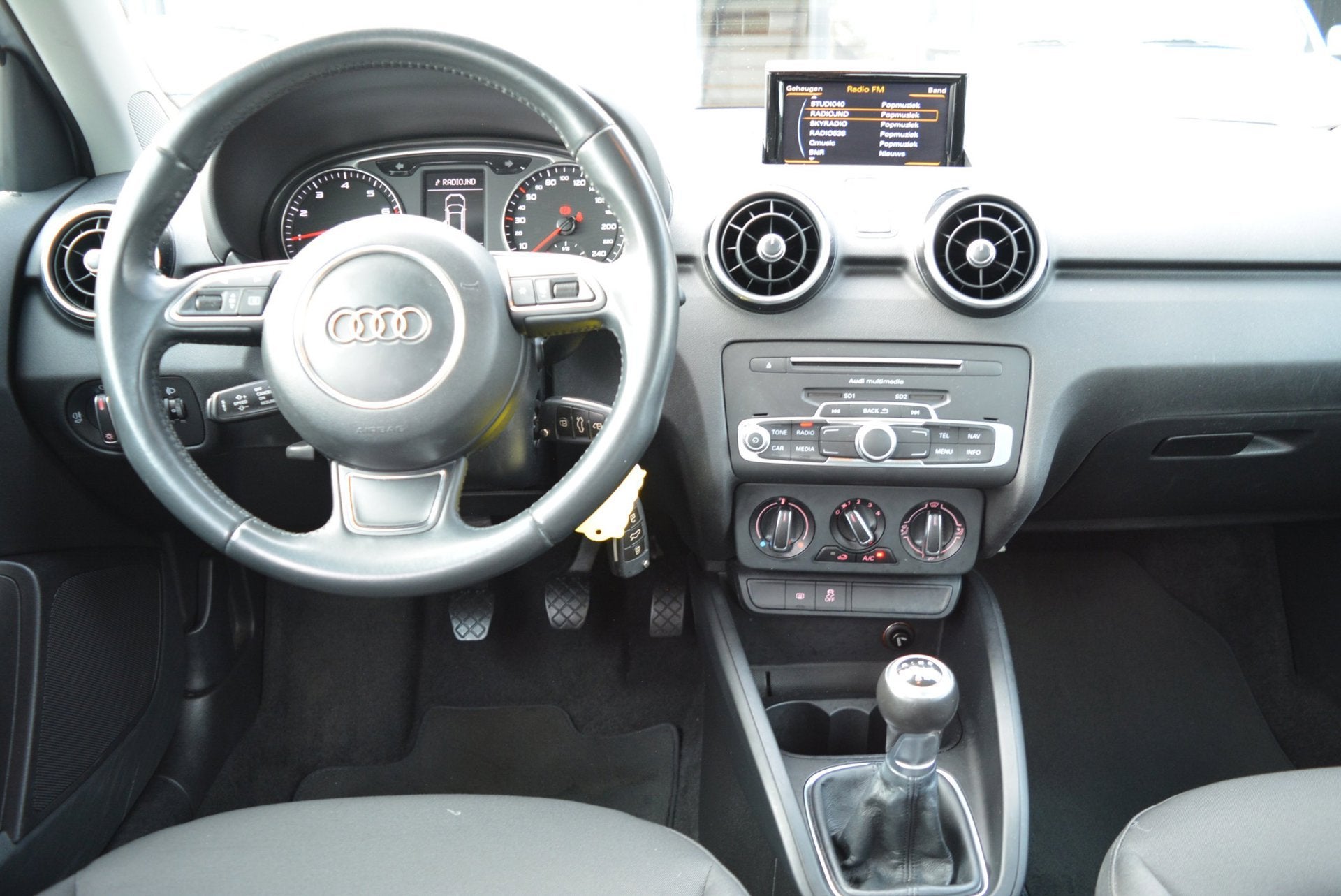 Audi A1 Sportback 1.0 TFSI Pro Line 5 Drs | Airco | Cruise |, Auto's, Audi, Voorwielaandrijving, Stof, Euro 6, 4 stoelen