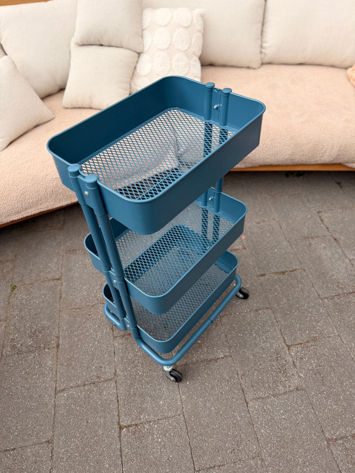 Rol tafel Ikea, Huis en Inrichting, Tafels | Sidetables, Ophalen, 50 tot 100 cm, Zo goed als nieuw, Metaal