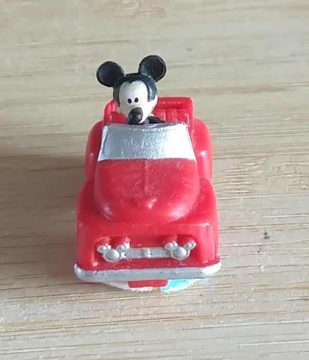 Just play Disney Junior Micky Mouse car, volgnr 49, Ophalen of Verzenden, Mickey Mouse, Gebruikt, Beeldje of Figuurtje