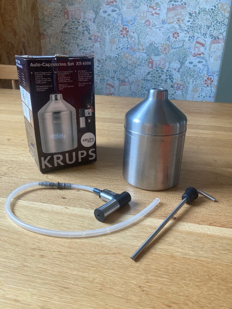 Auto cappuccino set XS 6000 krups, Witgoed en Apparatuur, Melkaccessoire, Ophalen of Verzenden, Zo goed als nieuw, Krups