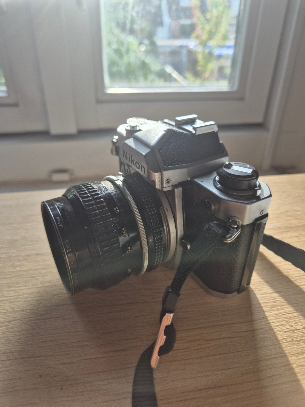 Nikon FM + Nikkor 50mm f/1.8 Lens en Nikkor-Q 135mm f/2.8, Audio, Tv en Foto, Ophalen of Verzenden, Gebruikt, Spiegelreflex, Nikon