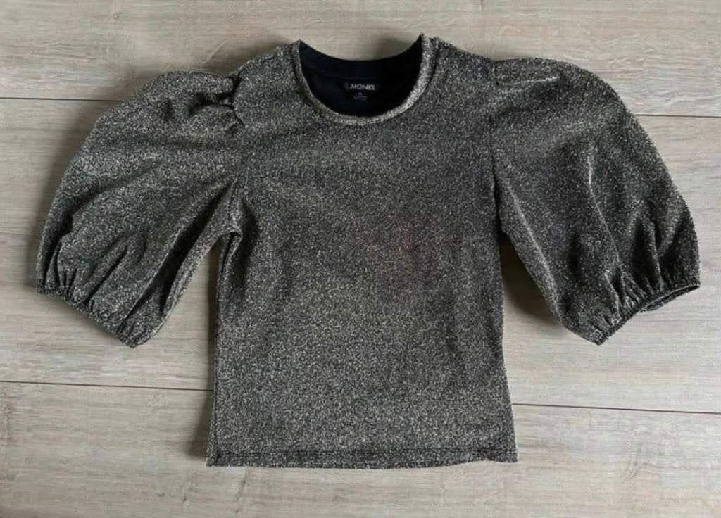 Gouden top Monkl - Maat: XS, Nieuw, Ophalen of Verzenden, Korte mouw, Maat 34 (XS) of kleiner
