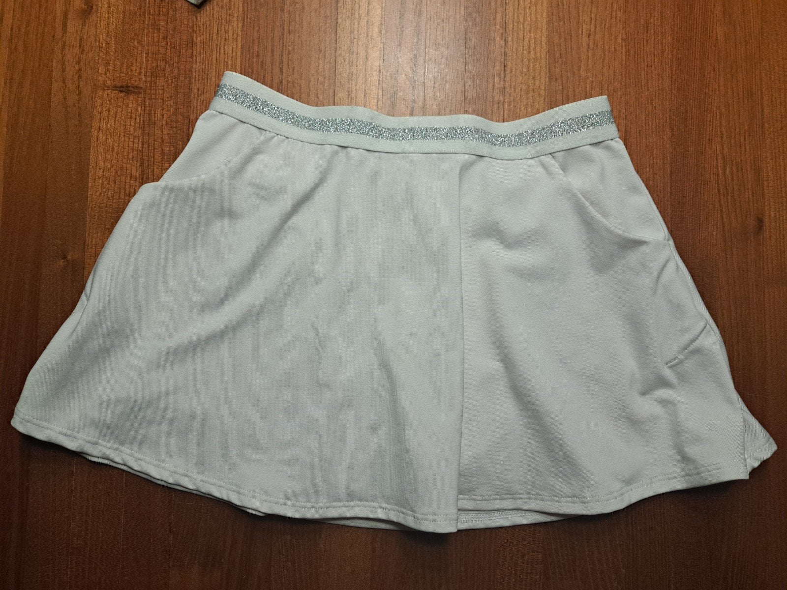 Wit tennisrokje/sportrokje met binnenbroekje - Maat 152, Ophalen of Verzenden, Zo goed als nieuw, Meisje, Sport- of Zwemkleding