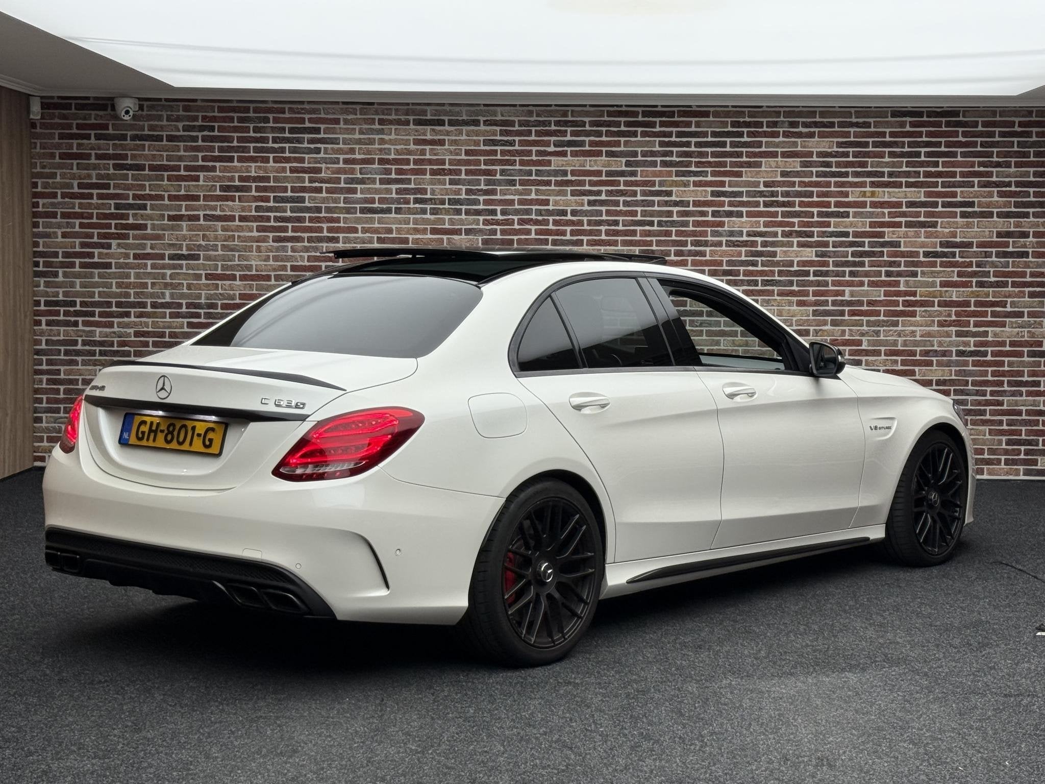 Mercedes-Benz C-klasse AMG 63 S | Pano | Burmester, Auto's, Automaat, Dealer onderhouden, Achterwielaandrijving, Gebruikt