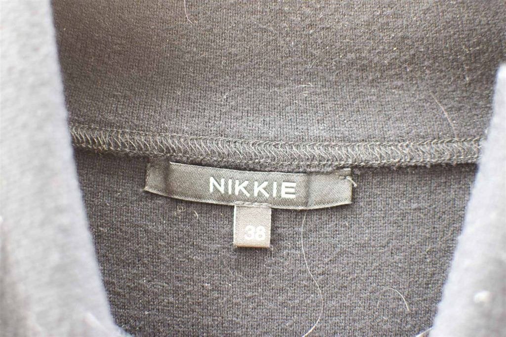 Nikkie Lange trui/jurk 48020, Maat 38/40 (M), Zwart, Ophalen of Verzenden, Gedragen