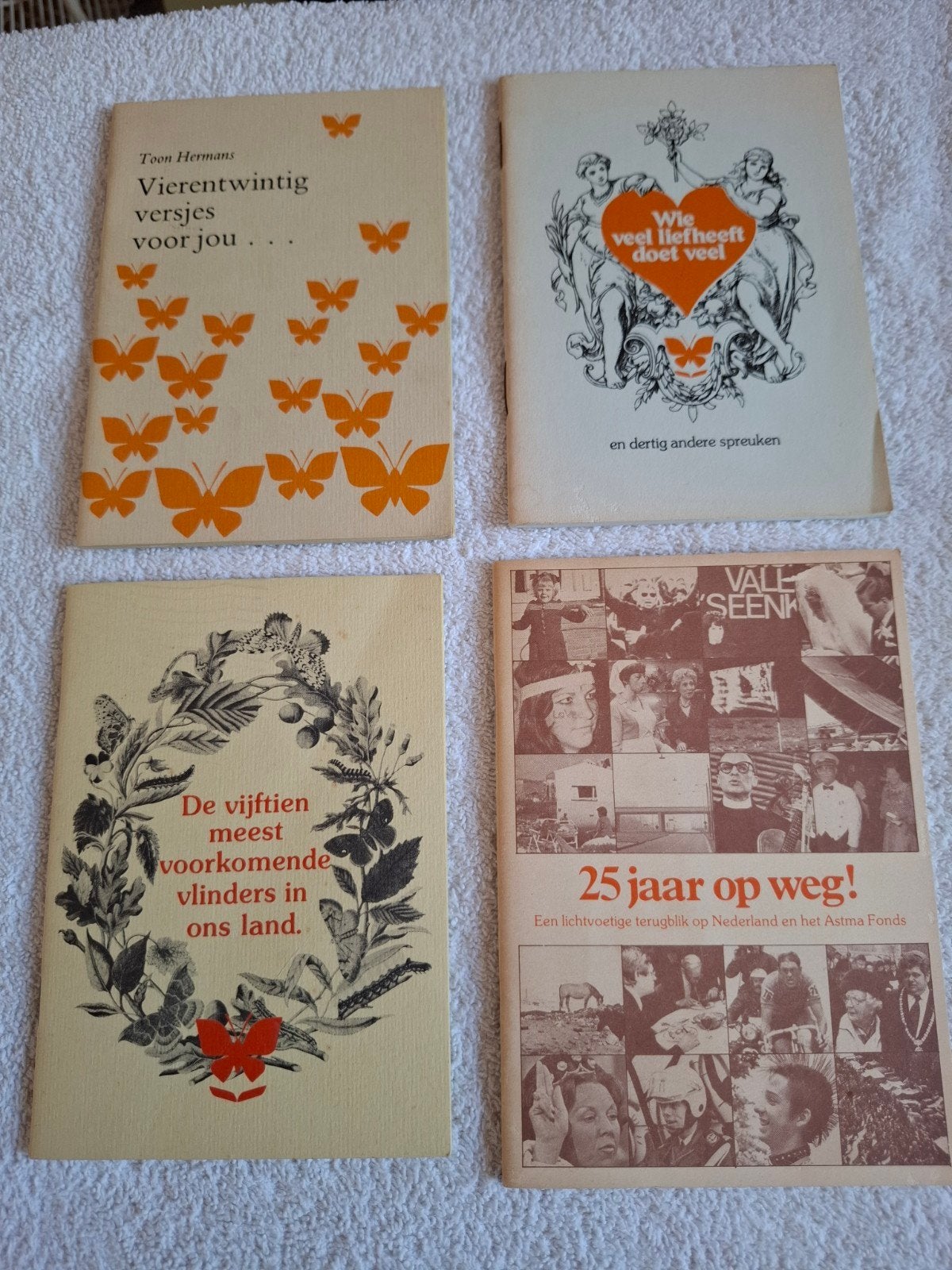 4 boekjes Nederlands Astma Fonds - Toon Hermans, vlinders, Ophalen of Verzenden, Gelezen, Diverse auteurs, Nederland