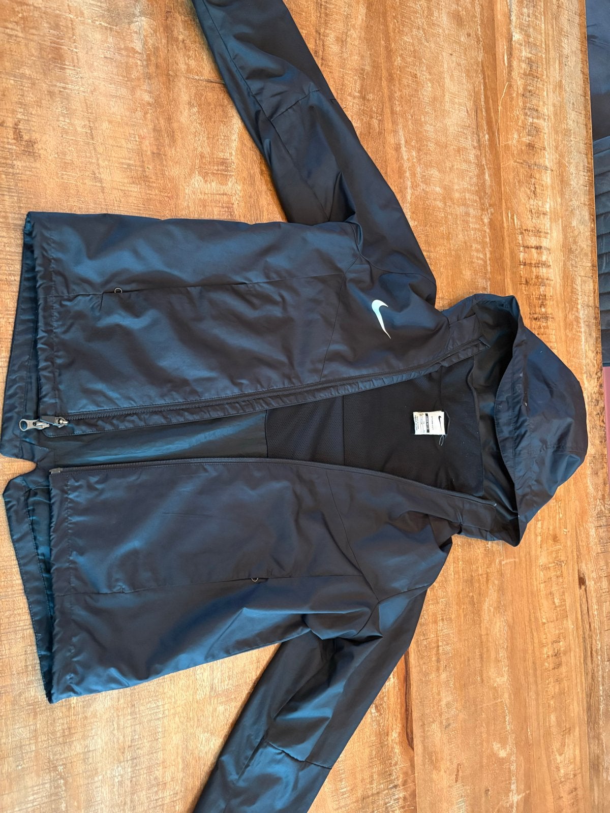 Zwarte nike zomer jas - kindermaat XL, Ophalen of Verzenden, Zo goed als nieuw, Zwart