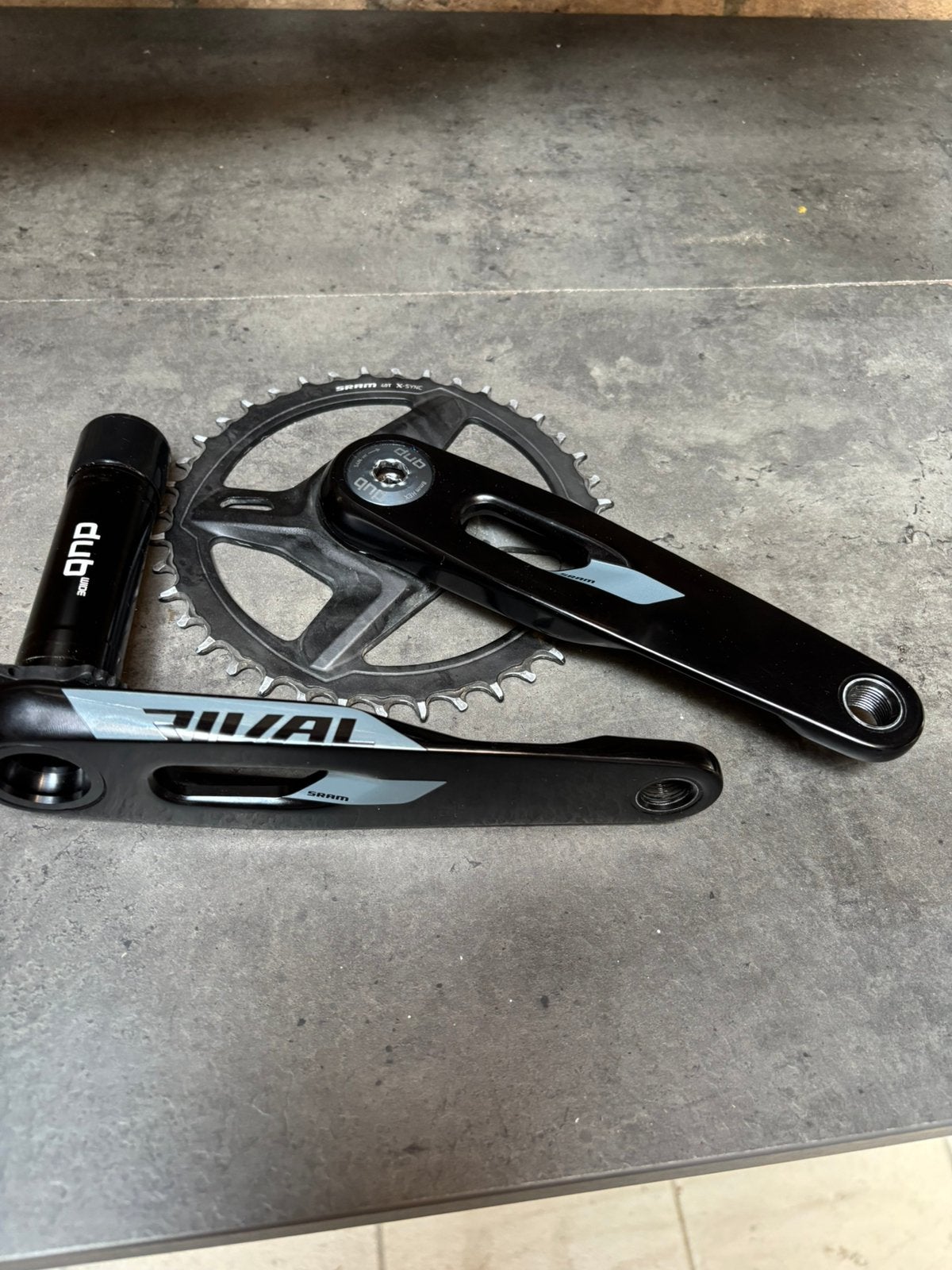 SRAM Rival XPLR dub wide crankset 170mm, Fietsen en Brommers, Fietsonderdelen, Ophalen, Zo goed als nieuw