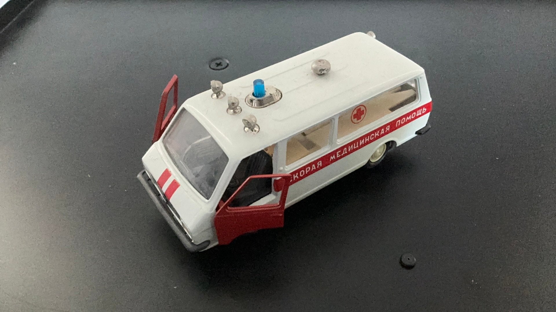 USSR model ambulance., Ophalen of Verzenden, Zo goed als nieuw, Auto, Overige merken