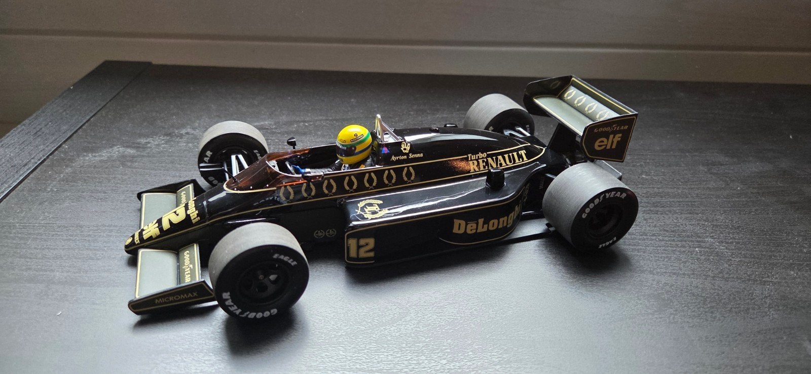 Ayrton senna 1986 minichamps 1.18, Ophalen of Verzenden, Zo goed als nieuw, MiniChamps