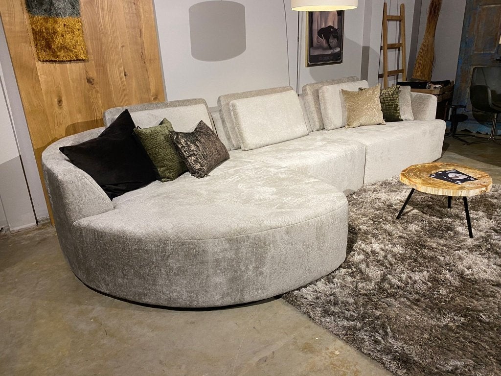 Italio hoekbank in Harmony Taupe nu eenmalig €1499,-, Ophalen, Vierpersoons of meer, 300 cm of meer, Nieuw