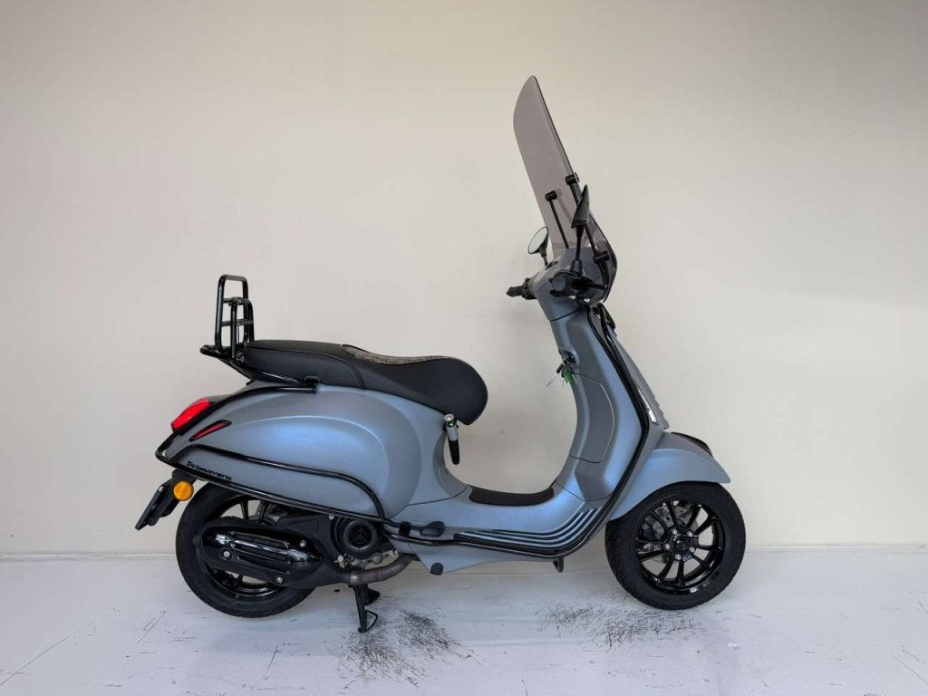 Vespa Primavera Brom 45 km/h, BWJ 2023, Opaco Lila Violetta, Niet ingevuld, Gebruikt, Maximaal 45 km/u, Niet ingevuld