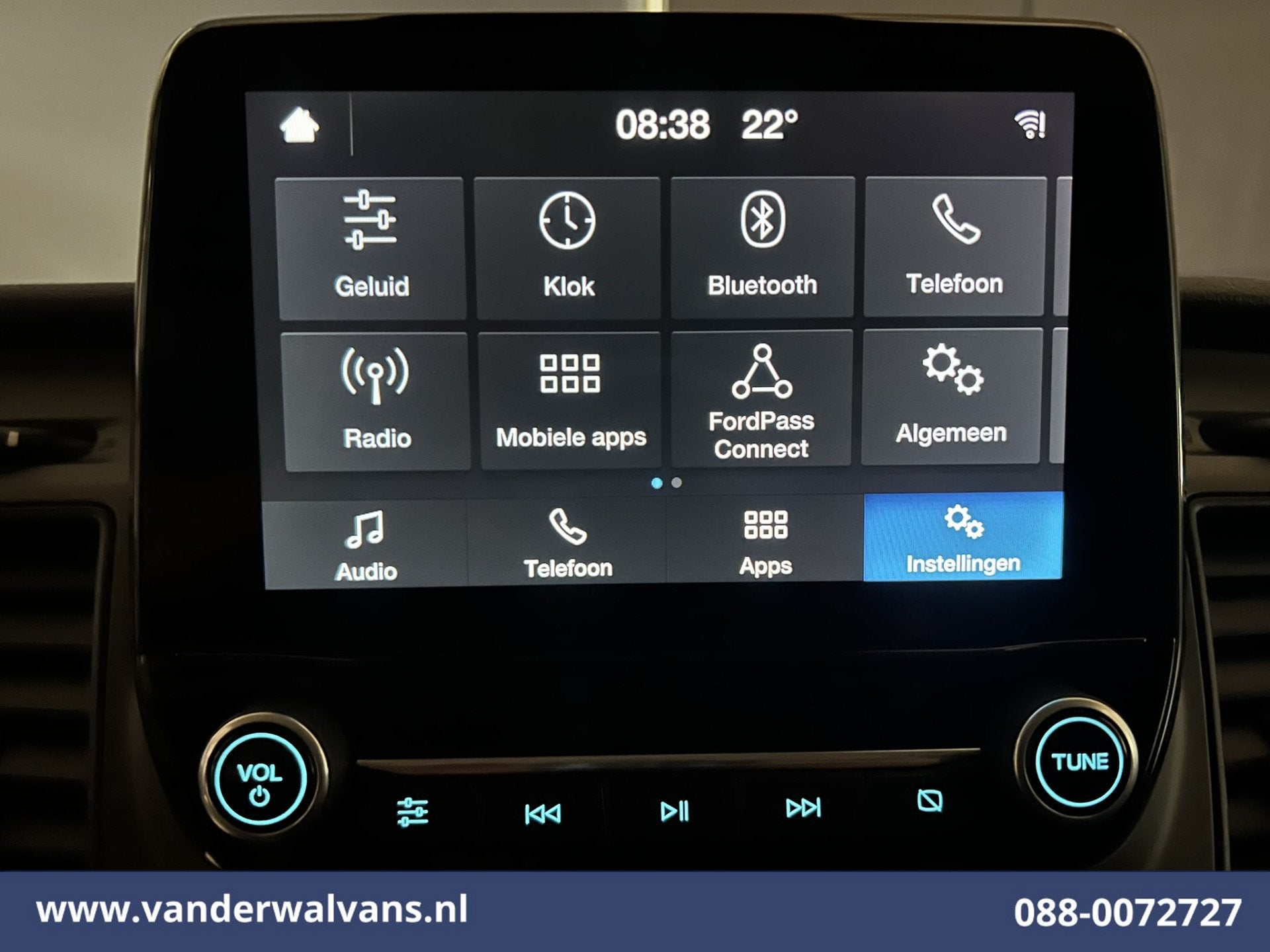 Ford Transit Custom 2.0 TDCI L2H1 Euro6 Airco | Camera | LED, Auto's, Bestelauto's, Voorwielaandrijving, Dealer onderhouden, 4 cilinders