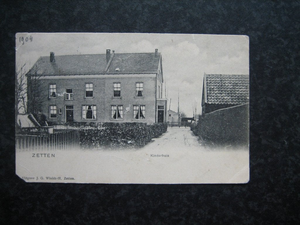 ZETTEN Kinderhuis 1904, Verzamelen, Ophalen of Verzenden, Voor 1920, Gelderland