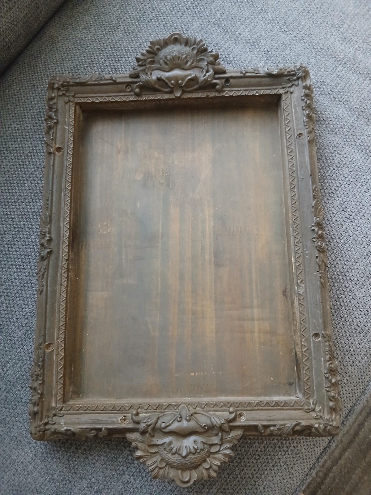 barok houten dienblad met gips of klei ? bloem motieven, Ophalen of Verzenden