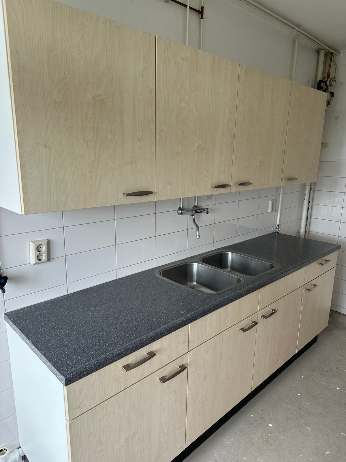 Complete beige keuken, Ophalen, Gebruikt, Wit, Enkelwandige keuken