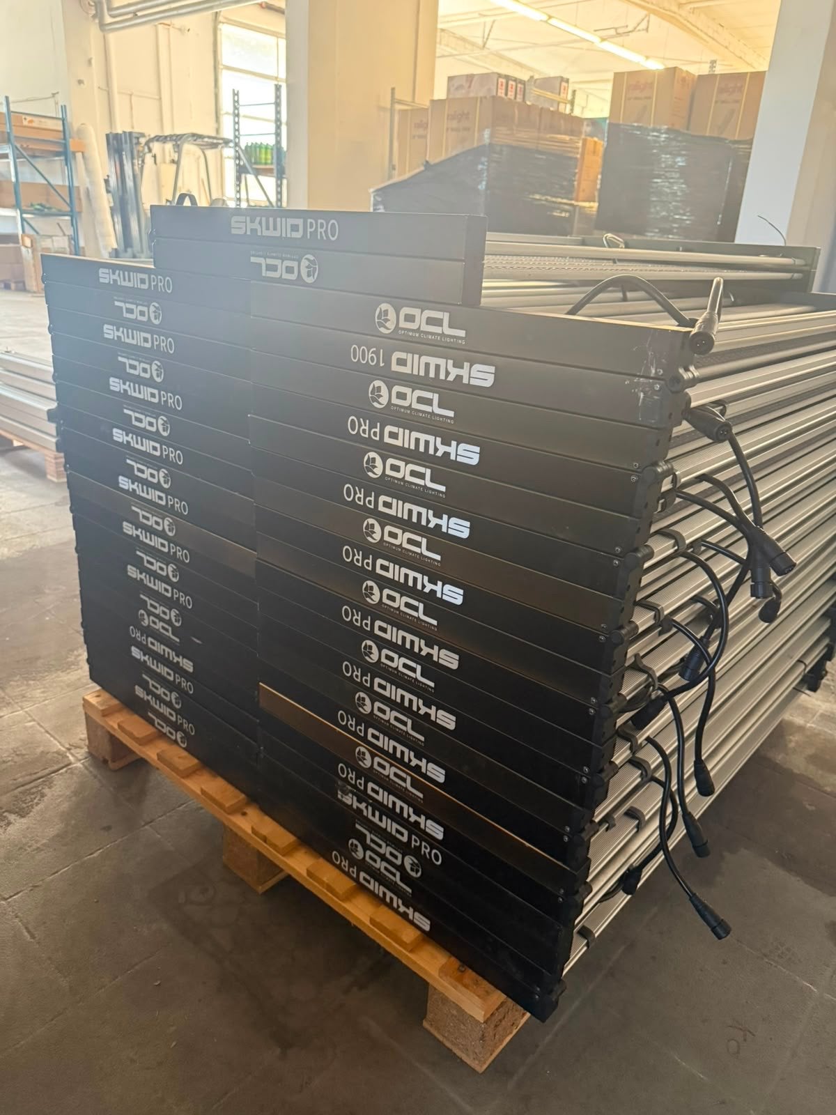 OCL SKWID PRO 1900 LED Kweeklampen, Ophalen, Gebruikt, Kweeklamp