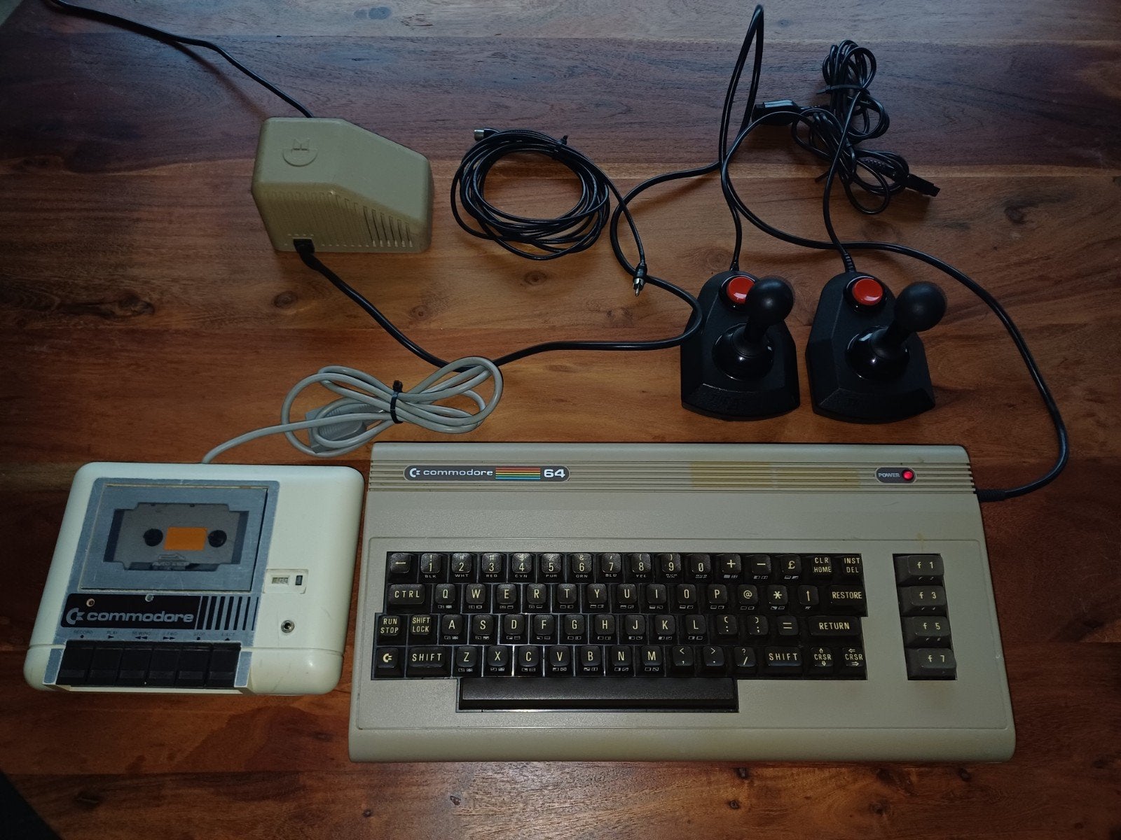 Commodore 64 Compleet met Datasette, Joysticks en Voeding, Ophalen, Commodore