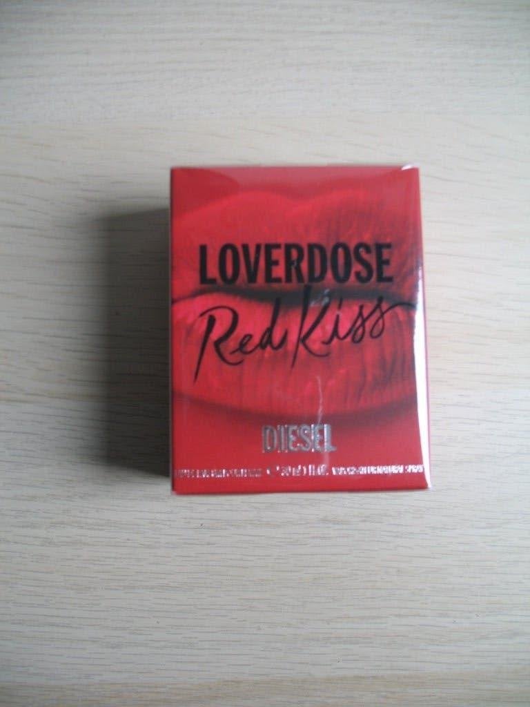 Diesel Loverdose Red Kiss EDP 30 ml ( rode hart), Ophalen of Verzenden, Nieuw