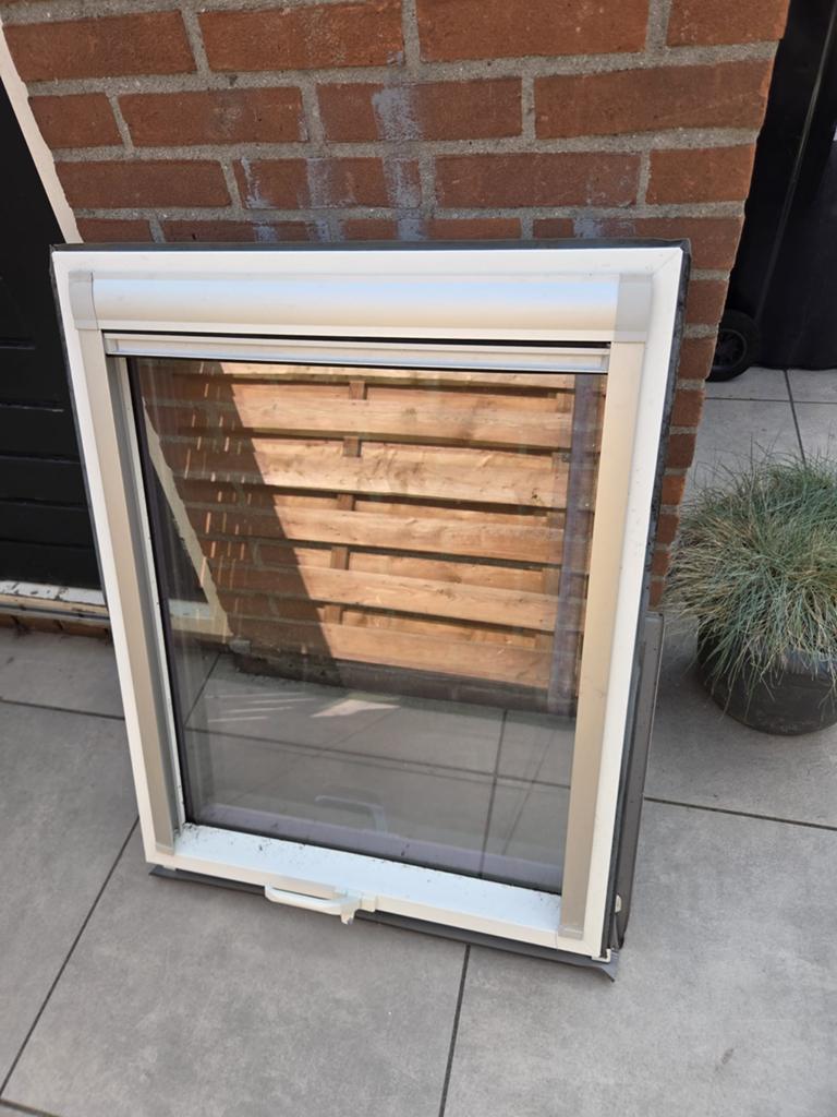 Aron dakraam 78x98 met dubbelglas, Ophalen, Minder dan 80 cm, 80 tot 120 cm, Zo goed als nieuw