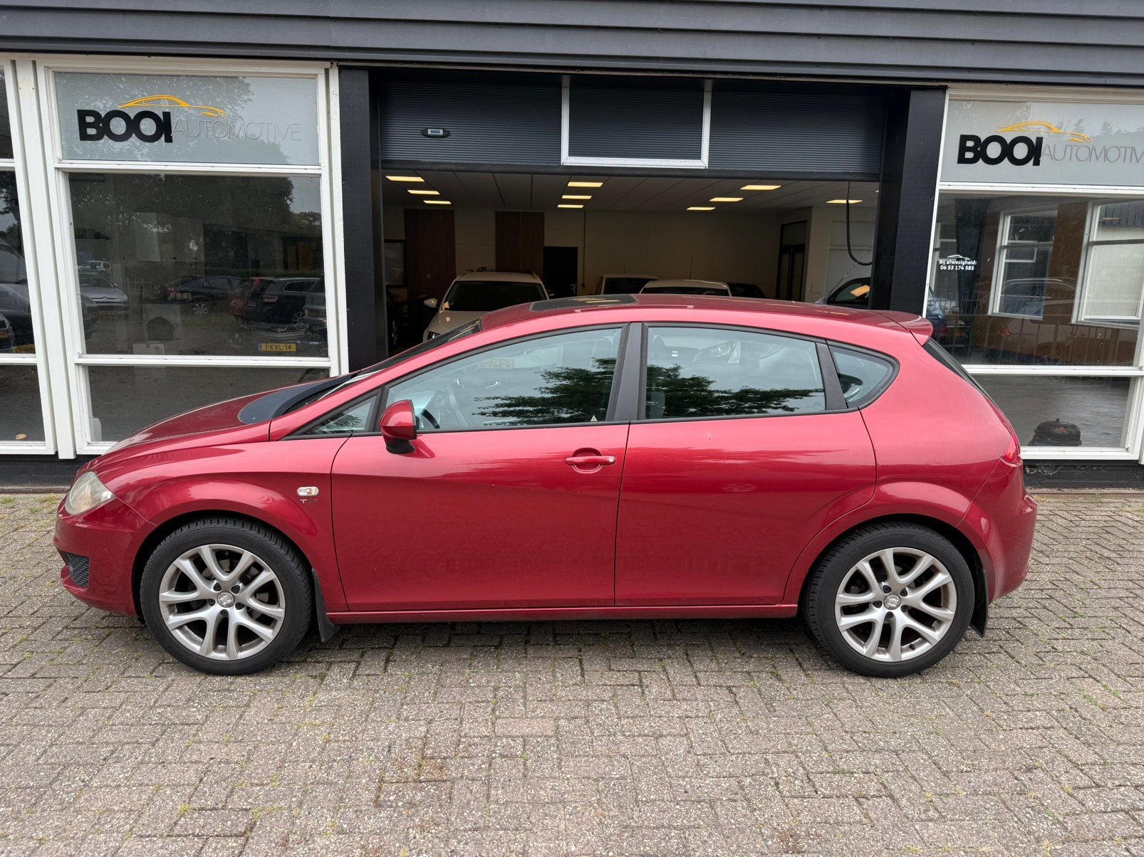 Seat Leon 1.2 TSI 77KW Stoelverwarming trekhaak schuifdak, Auto's, Voorwielaandrijving, Stof, 4 cilinders, Leon