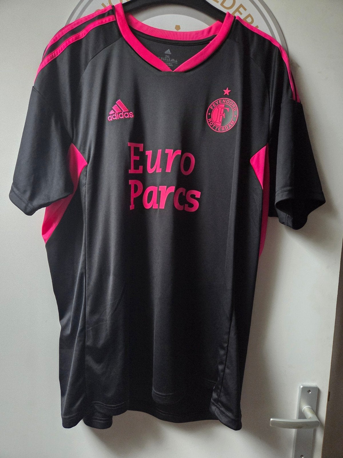 Feyenoord set (2022/2023), Groter dan maat XL, Ophalen of Verzenden, Zo goed als nieuw, Shirt