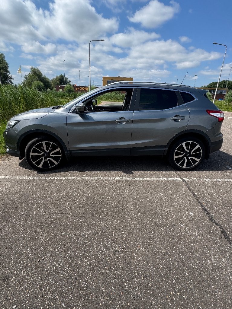 Nissan Qashqai 1.5 DCI 81KW 2WD 2017 Grijs, Auto's, Nissan, Voorwielaandrijving, 1350 kg, Stof, Euro 6