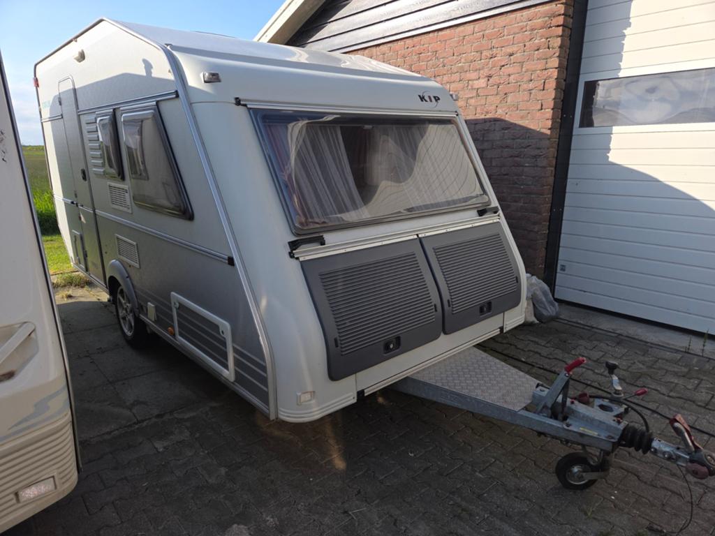 Kip starline 41 ,bj 2000 ,mover,voortent, Vast bed, Kip, Treinzit, 750 - 1000 kg