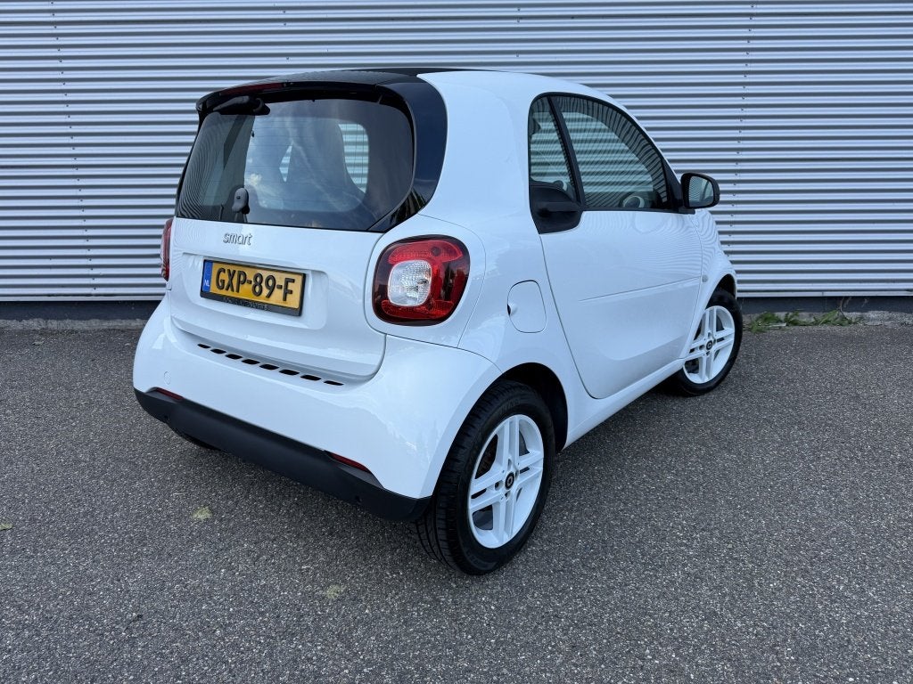 Smart Fortwo EQ Comfort PLUS Stoelverwarming Cruise SOH 93%, Auto's, Smart, Automaat, Gebruikt, Stoelverwarming, Wit
