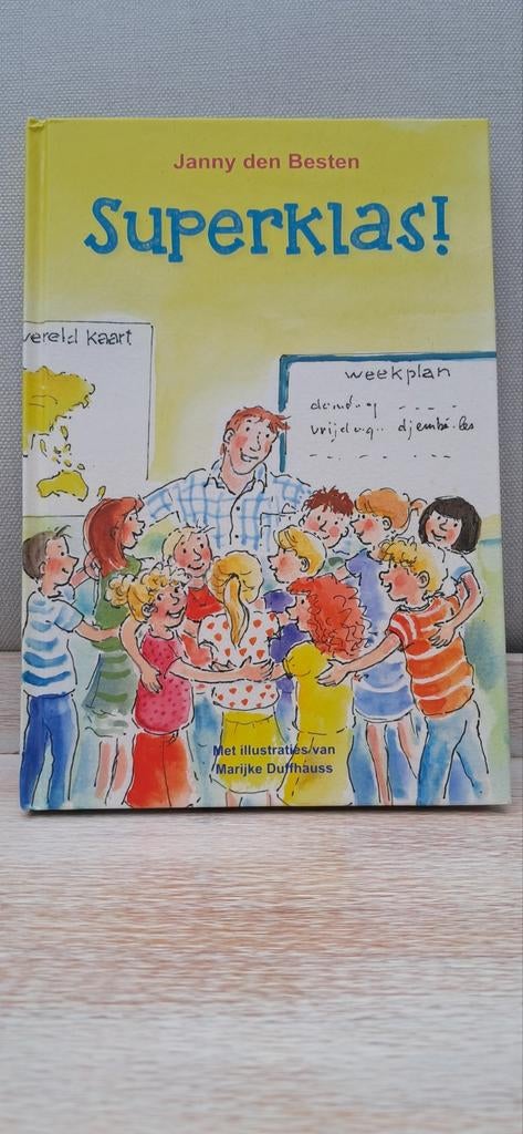 Superklas! - Janny den Besten (Kinderboek), Ophalen of Verzenden, Zo goed als nieuw, Janny den Besten, Fictie algemeen