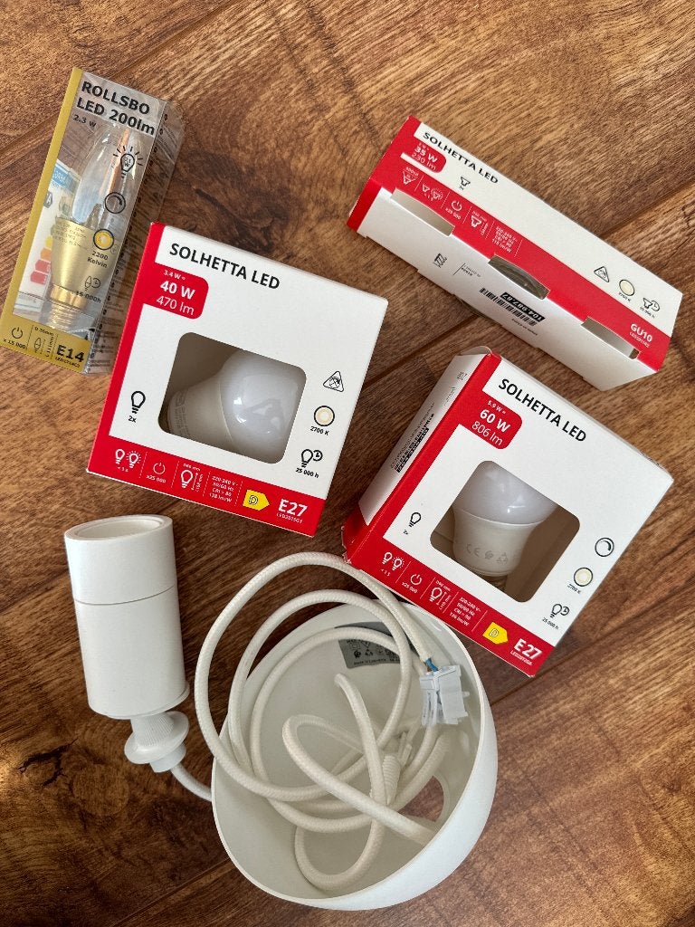 Diverse LED lampen + witte lampfitting – alles samen €10, Ophalen, Nieuw, GU10