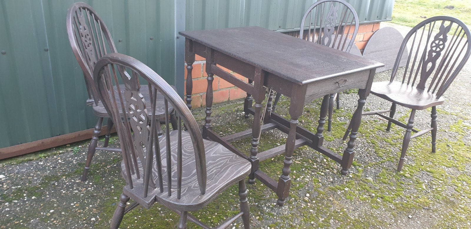 Hangtafel met 4 stoelen, Ophalen