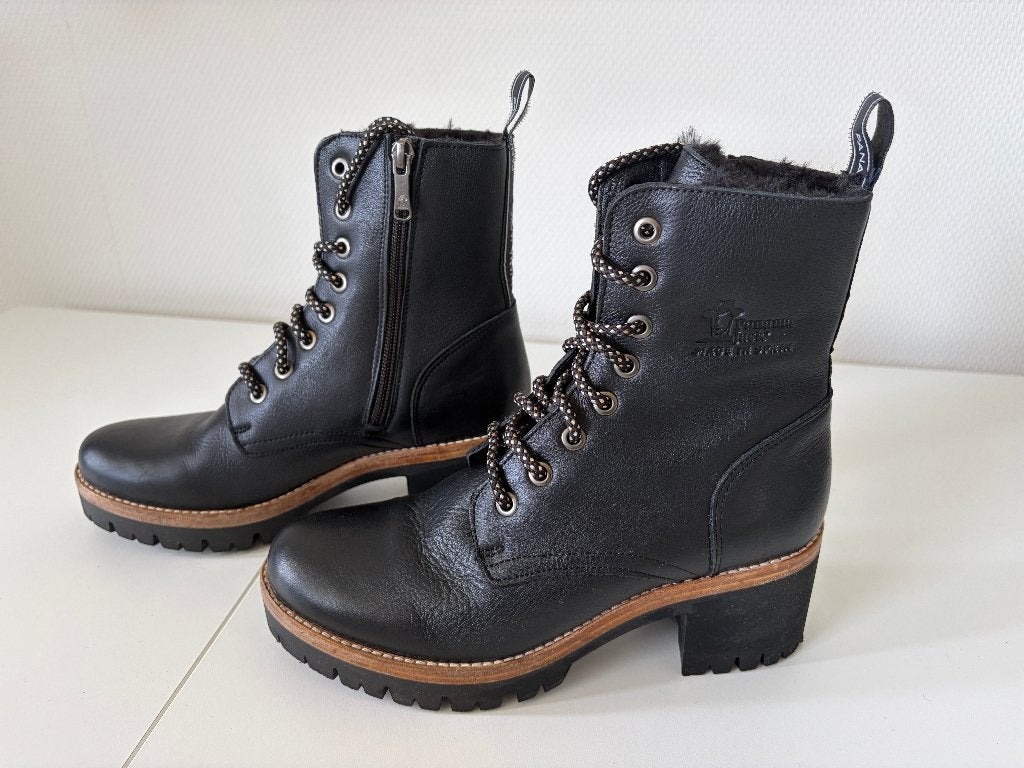 Panama Jack enkellaarsjes maat 37, Kleding | Dames, Schoenen, Zwart, Lage of Enkellaarzen, Ophalen of Verzenden, Zo goed als nieuw
