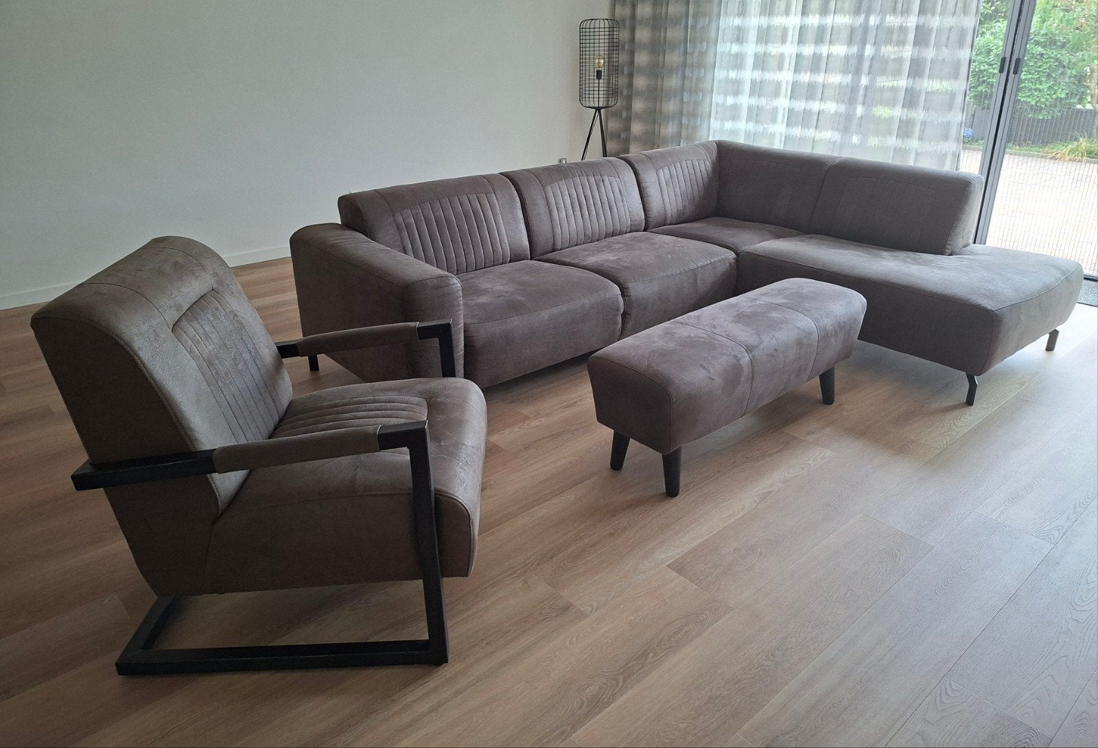Hoekbank met chaise longue, fauteuil en poef, Huis en Inrichting, Ophalen, Zo goed als nieuw, Stof