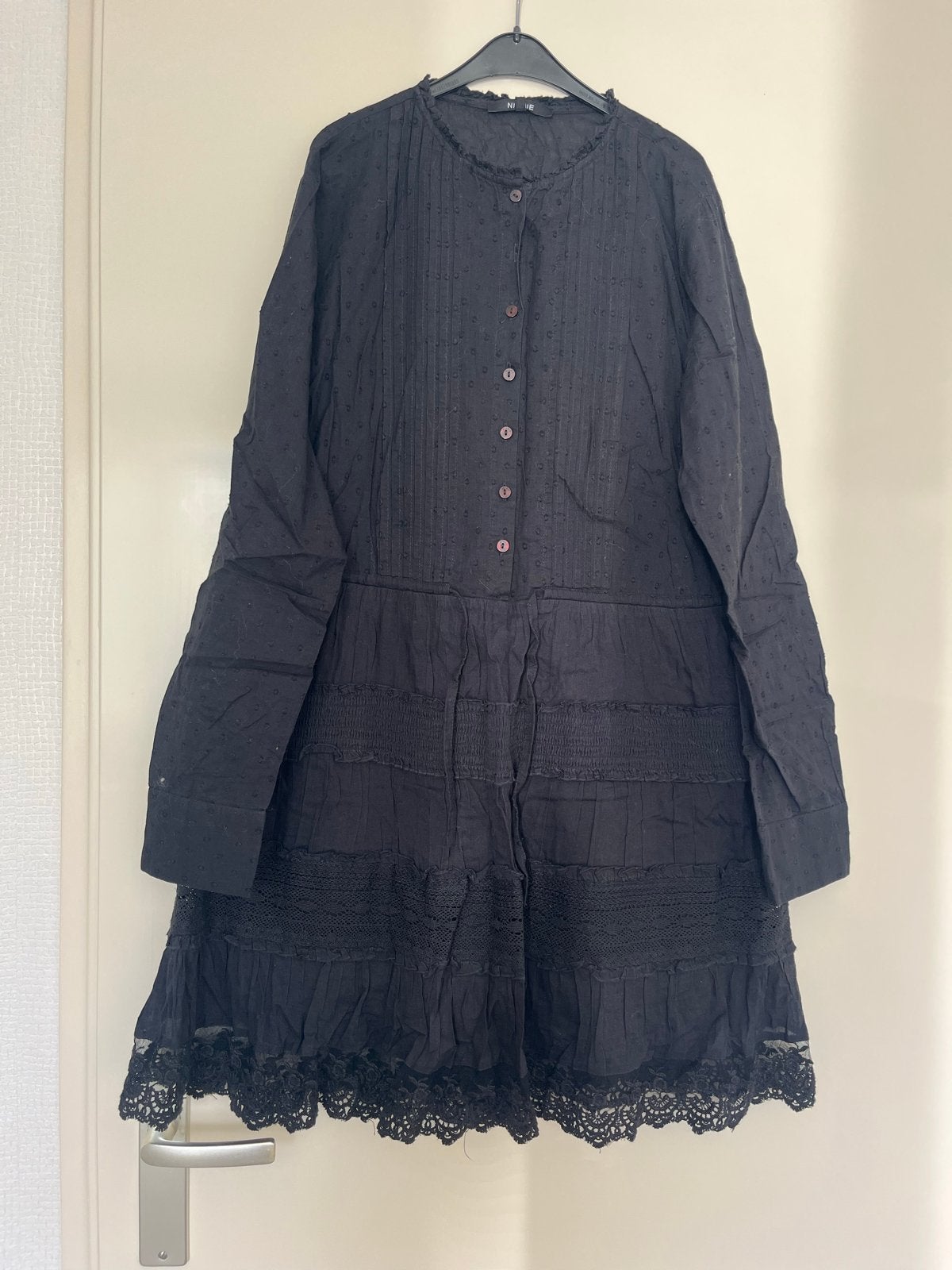 Nikkie Zwart Jurkje Maat 32, Kleding | Dames, Zwart, Ophalen of Verzenden, Zo goed als nieuw, Maat 34 (XS) of kleiner