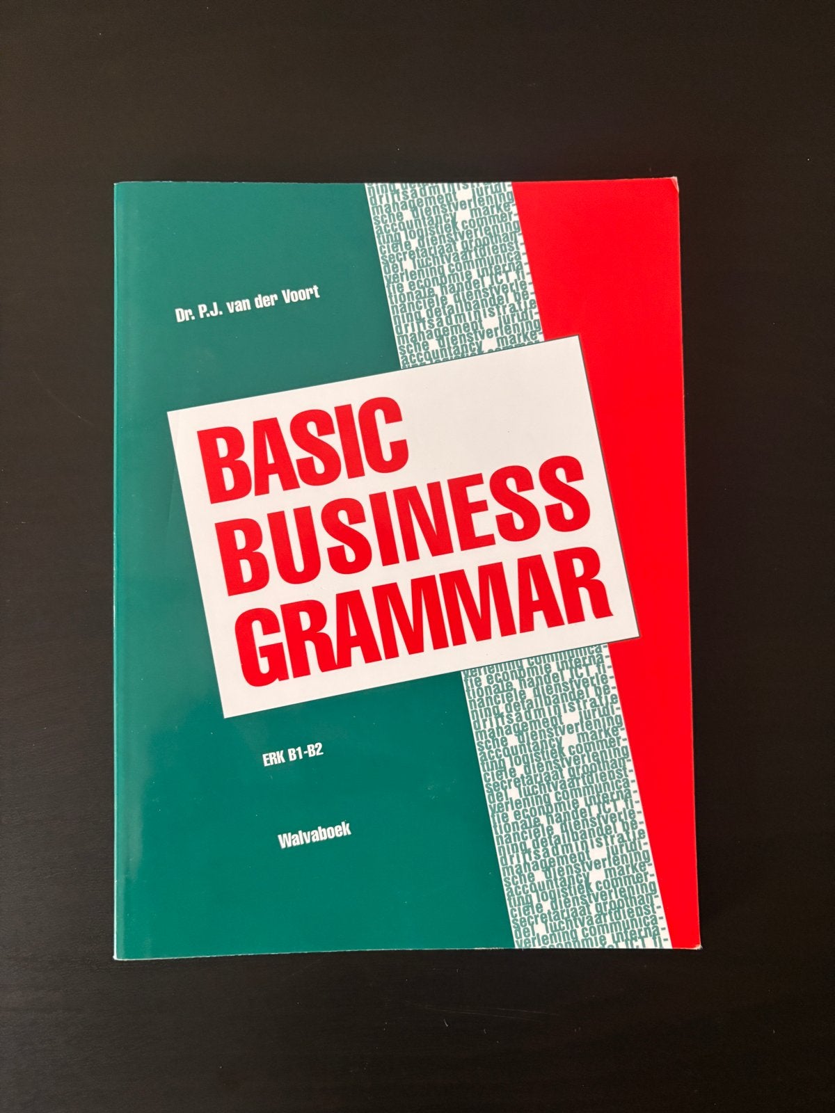 Basic Business Grammar - Dr. P.J. van der Voort, Ophalen of Verzenden, Gamma, Zo goed als nieuw, HBO