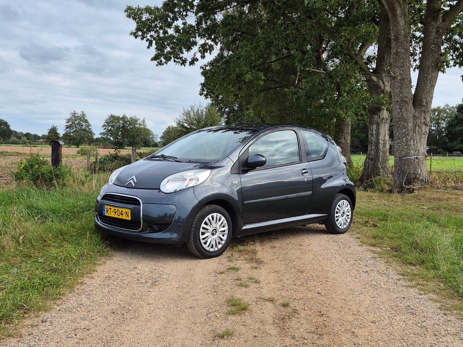 Citroën C1 1.0 3-DRS 2011 Grijs nieuwe apk, Auto's, Voorwielaandrijving, 4 stoelen, C1, 68 pk