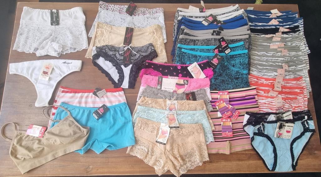 Grote Partij NIEUWE dames slips ( 60 stuks ) - Maat XS/S, Kleding | Dames, Ophalen of Verzenden, Overige kleuren, Slip