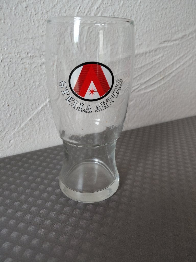 Stella Artois glas, Verzamelen, Biermerken, Ophalen of Verzenden, Zo goed als nieuw, Glas of Glazen, Overige merken