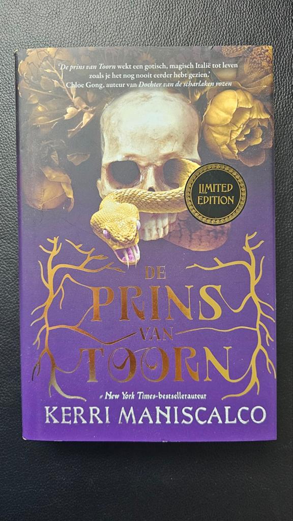 De Prins van Toorn - Kerri Maniscalco (Limited Edition), Boeken, Fantasy, Ophalen of Verzenden, Zo goed als nieuw, Kerri Maniscalco