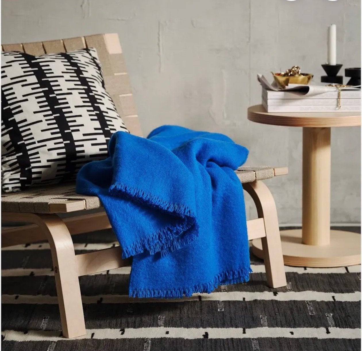 IKEA STOCKHOLM 2025 plaid – merinowol – helderblauw – NIEUW, Huis en Inrichting, Ophalen of Verzenden, Nieuw, Wol, Plaid