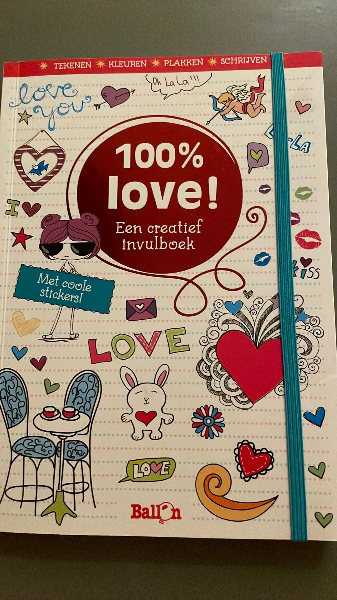100% love, een creatief vulboek, Boeken, Ophalen of Verzenden, Zo goed als nieuw