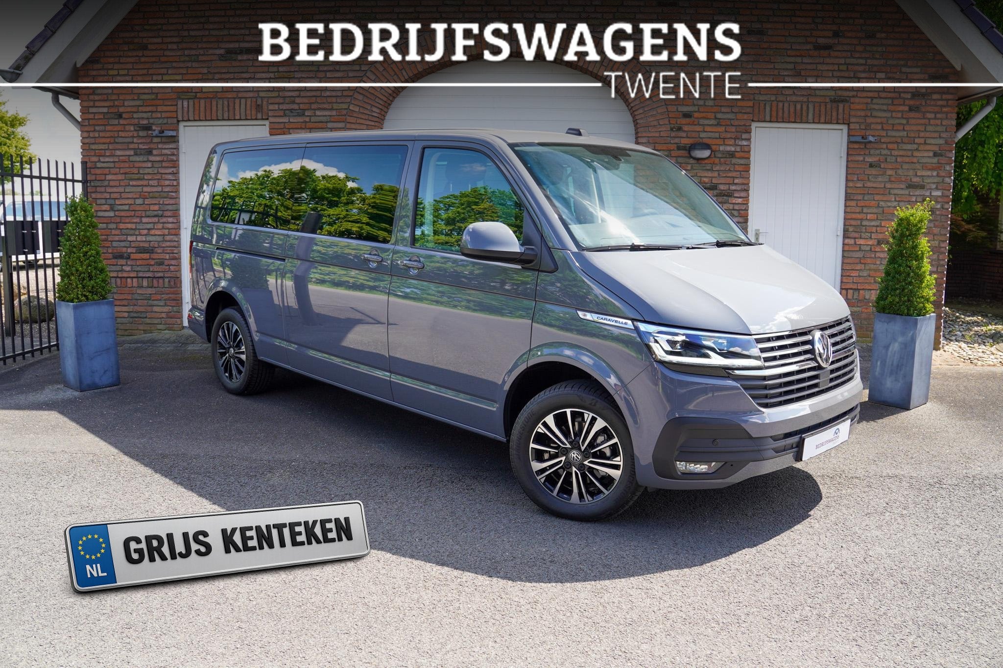 Volkswagen Transporter T6.1 Caravelle 2.0 TDI 150 PK DSG CAR, Stof, Gebruikt, Zwart, 150 pk